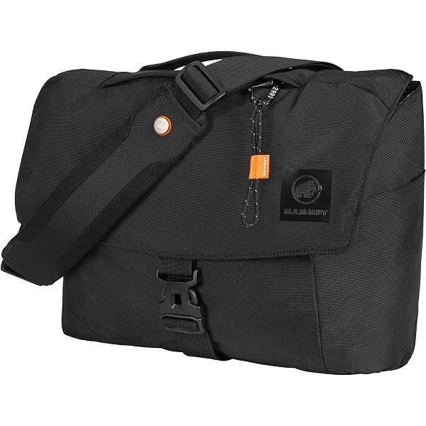 Chrome Industries Warsaw 2.0 Backpack Spacious Bike Messenger Bag
